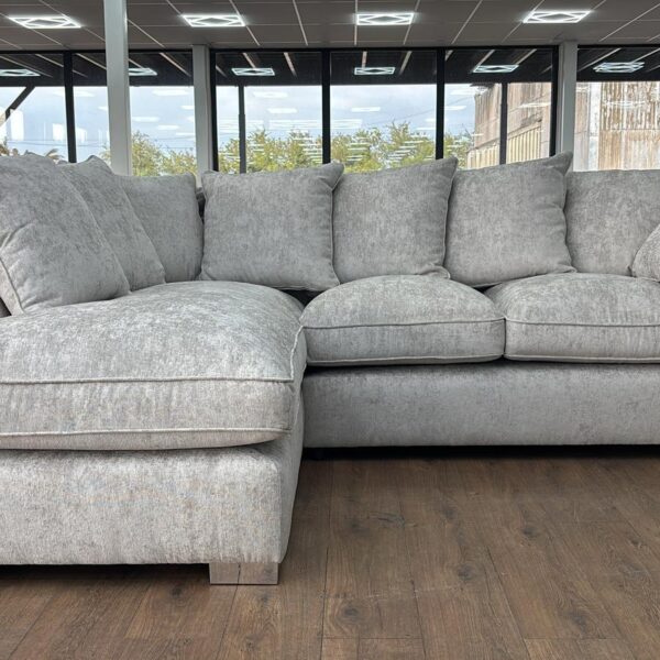 Chiswick Chaise Corner Sofa With Free Footstool